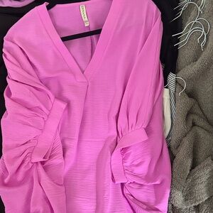 Elegant Pink Women's Tunic Top